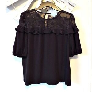 NWOT CeCe Black Top Sheer Upper with Floral Detail Size Small fits like a Medium